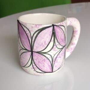NWOT Hawaii Handcrafted Ceramic Tapa Flower Design Coffee Mug 12 ounce